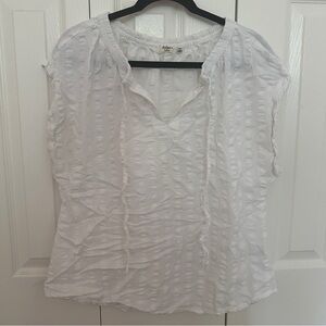 Dylan white Sleeveless Ruffled Blouse